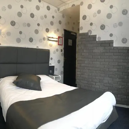 Hotel Le Faisan Montluçon
